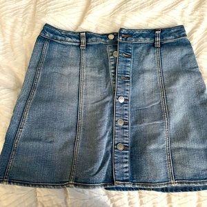 Button-fly denim skirt